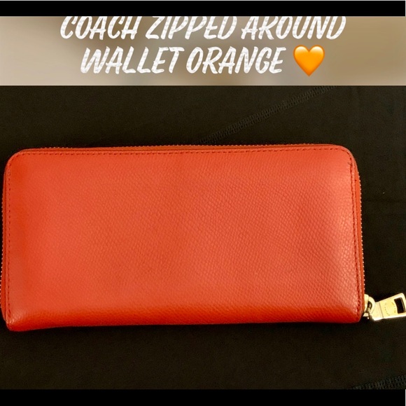 SOLD‼️‼️THERE IS TIME LEFT TO THIS LEATHER WALLET - Picture 2 of 6